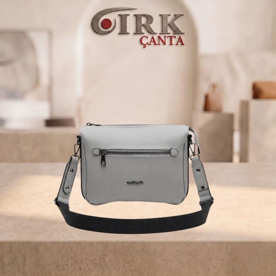 ÖN FERMUARLI LOGO DETAYLI ÇAPRAZ VE OMUZ ÇANTASI